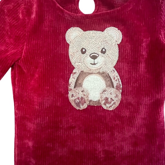 Pink & Violet Red Bear Sweater with Red and Blk Plaid Bellbottom Pants. Size: 2T - Picture 5 of 13